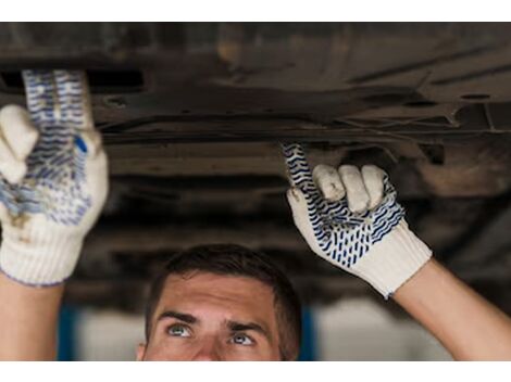 Instalação de Calhas de Chuva Automotiva